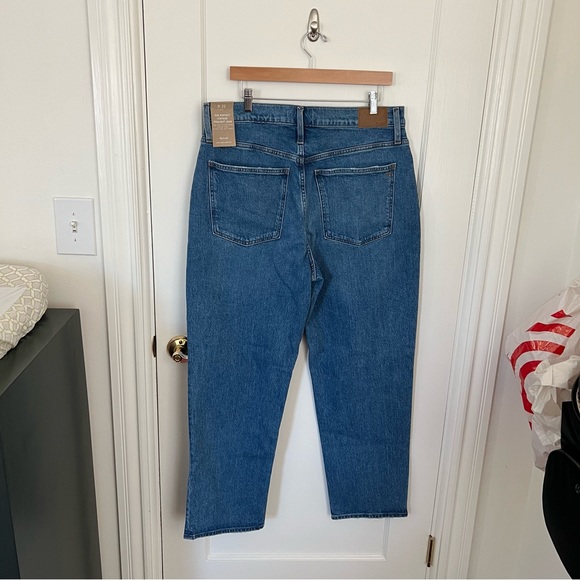 Madewell • The Perfect Vintage Straight Jean in Earlwood Wash - Picture 8 of 9
